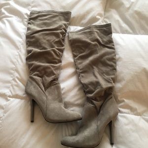 Light Gray boots. Skinny heel